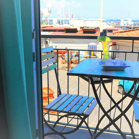 La Grotta Azzurra