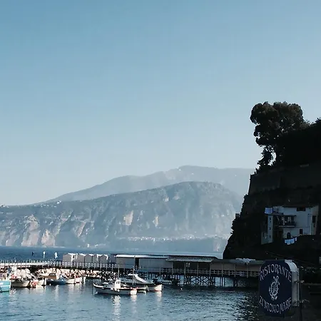Estate4home - La Grotta Azzurra Nyaraló